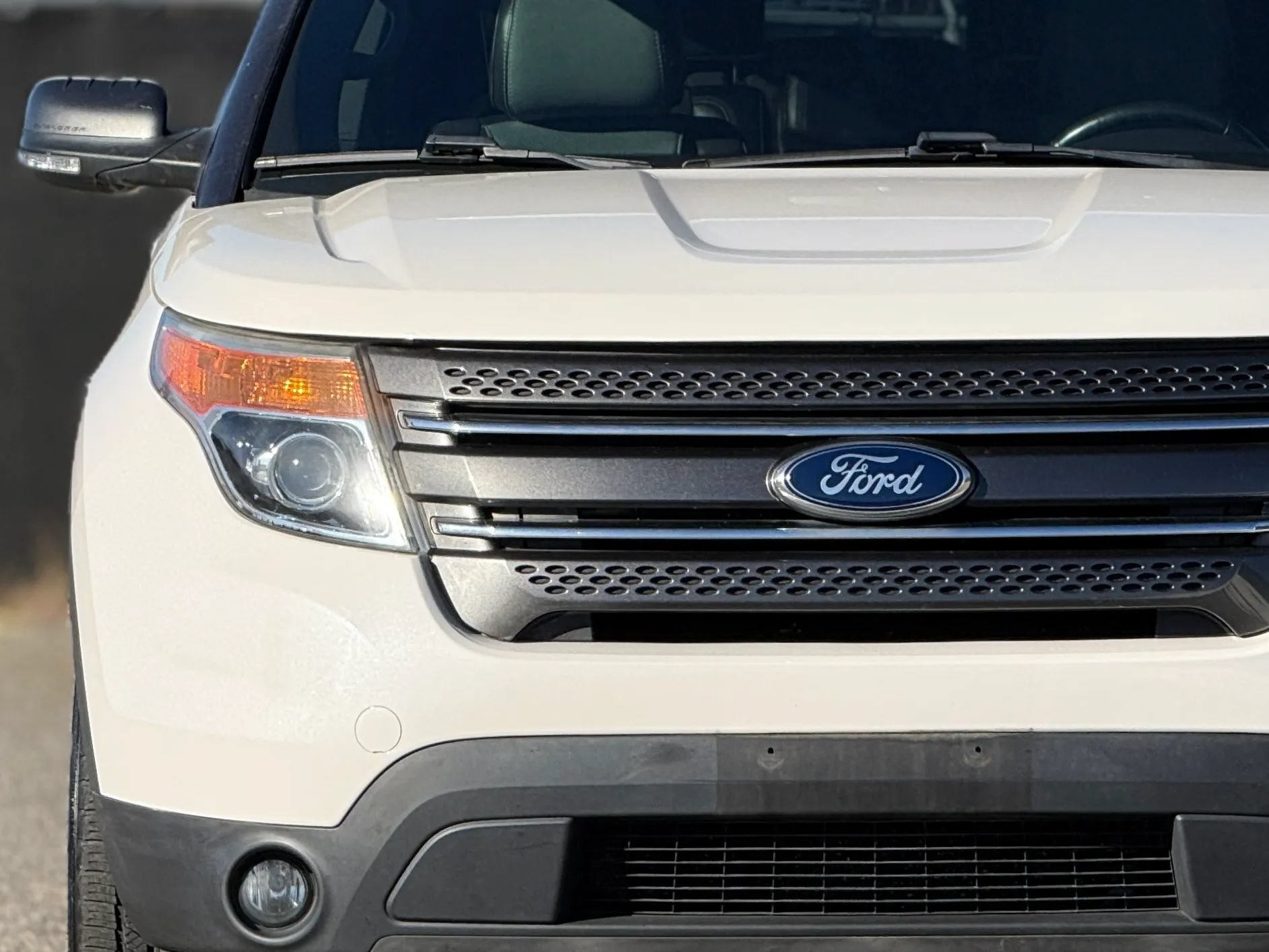 Used 2015 Ford Explorer XLT w/ Equipment Group 202B AWD/4WD image 11