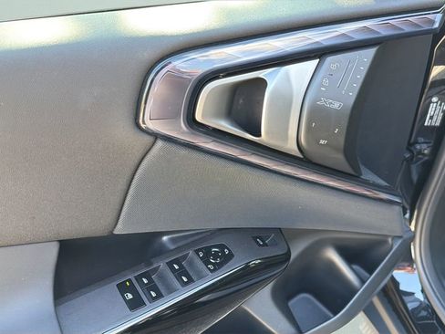 Certified 2026 BMW X3 xDrive30 w/ Premium Package image 16