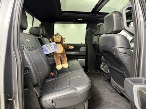 Used 2024 Ford F350 Platinum image 33