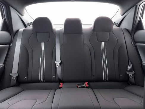 New 2026 Hyundai Elantra Sport FWD image 16
