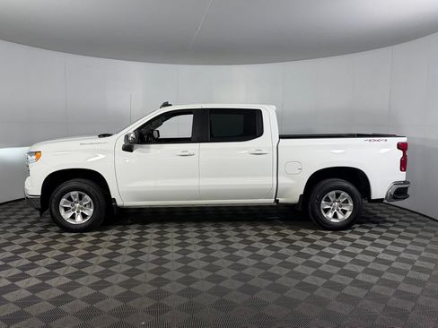 Used 2025 Chevrolet Silverado 1500 LT w/ Protection Package AWD/4WD image 9