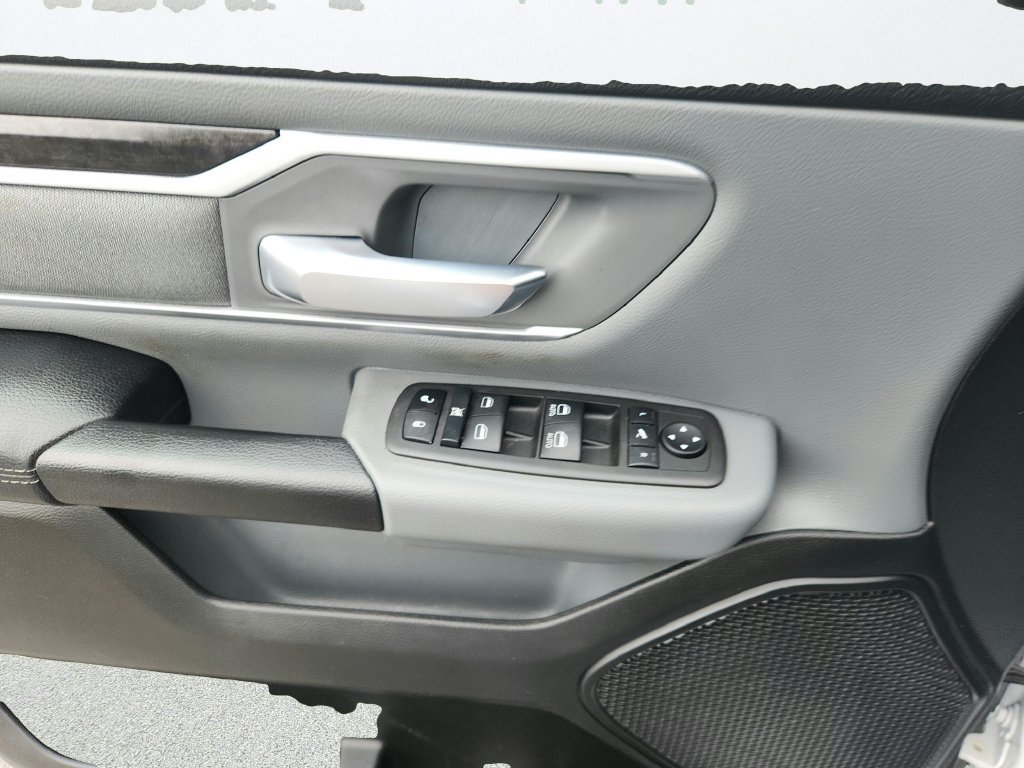 Used 2023 RAM 1500 Big Horn AWD/4WD image 19