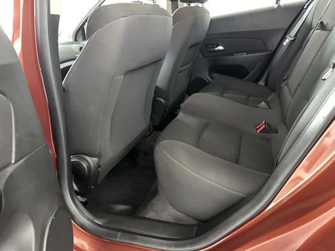 Used 2012 Chevrolet Cruze LT image 21