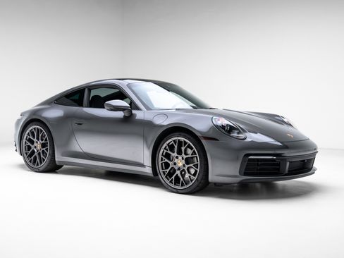Used 2020 Porsche 911 Carrera RWD image 8