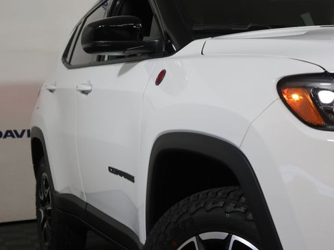 New 2026 Jeep Compass Trailhawk image 3