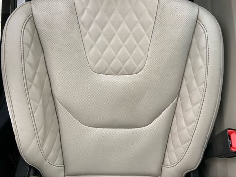 Used 2023 Ford Edge Titanium w/ Equipment Group 301A image 38