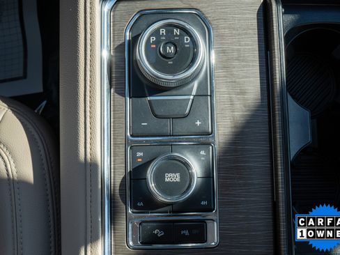 Used 2024 Ford Expedition Limited AWD/4WD image 13