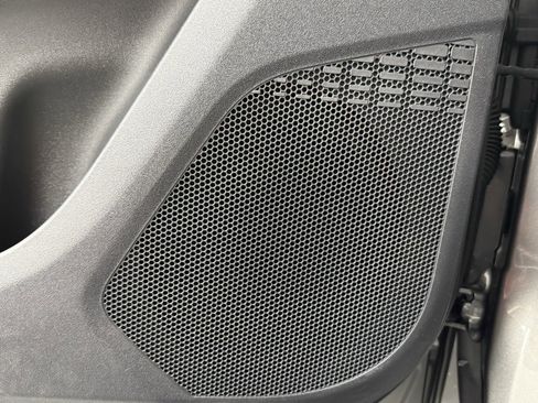 Used 2023 Toyota bZ4X Limited image 16