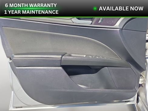 Used 2020 Ford Fusion SE image 16