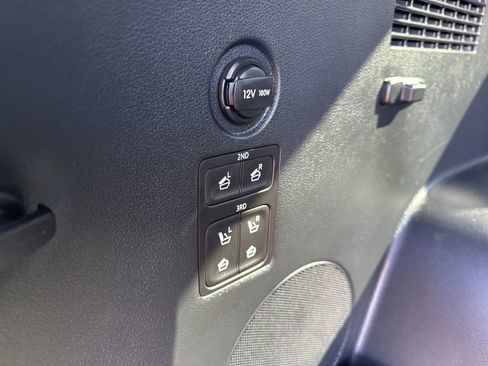 Used 2024 Hyundai Palisade Calligraphy image 28