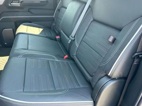 New 2026 GMC Sierra 2500 AT4X w/ AT4X AEV Edition AWD/4WD image 22