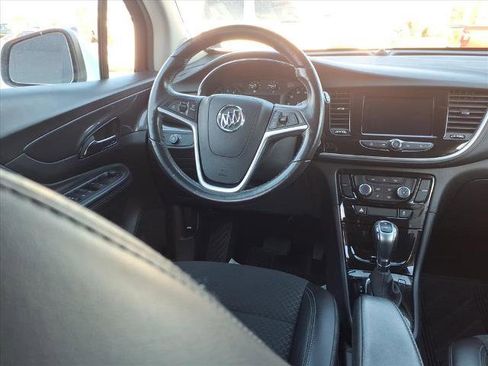 Used 2022 Buick Encore Preferred w/ Safety Package image 13