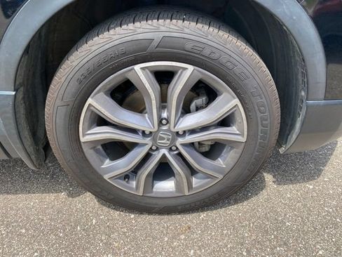 Used 2020 Honda CR-V Touring image 4