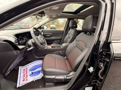 New 2026 Nissan Kicks SR w/ SR Premium Package image 12