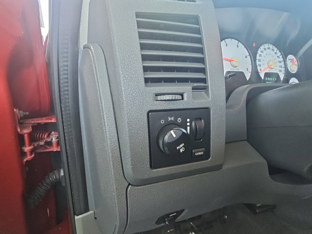 Used 2007 Dodge Ram 3500 Truck Laramie AWD/4WD image 19