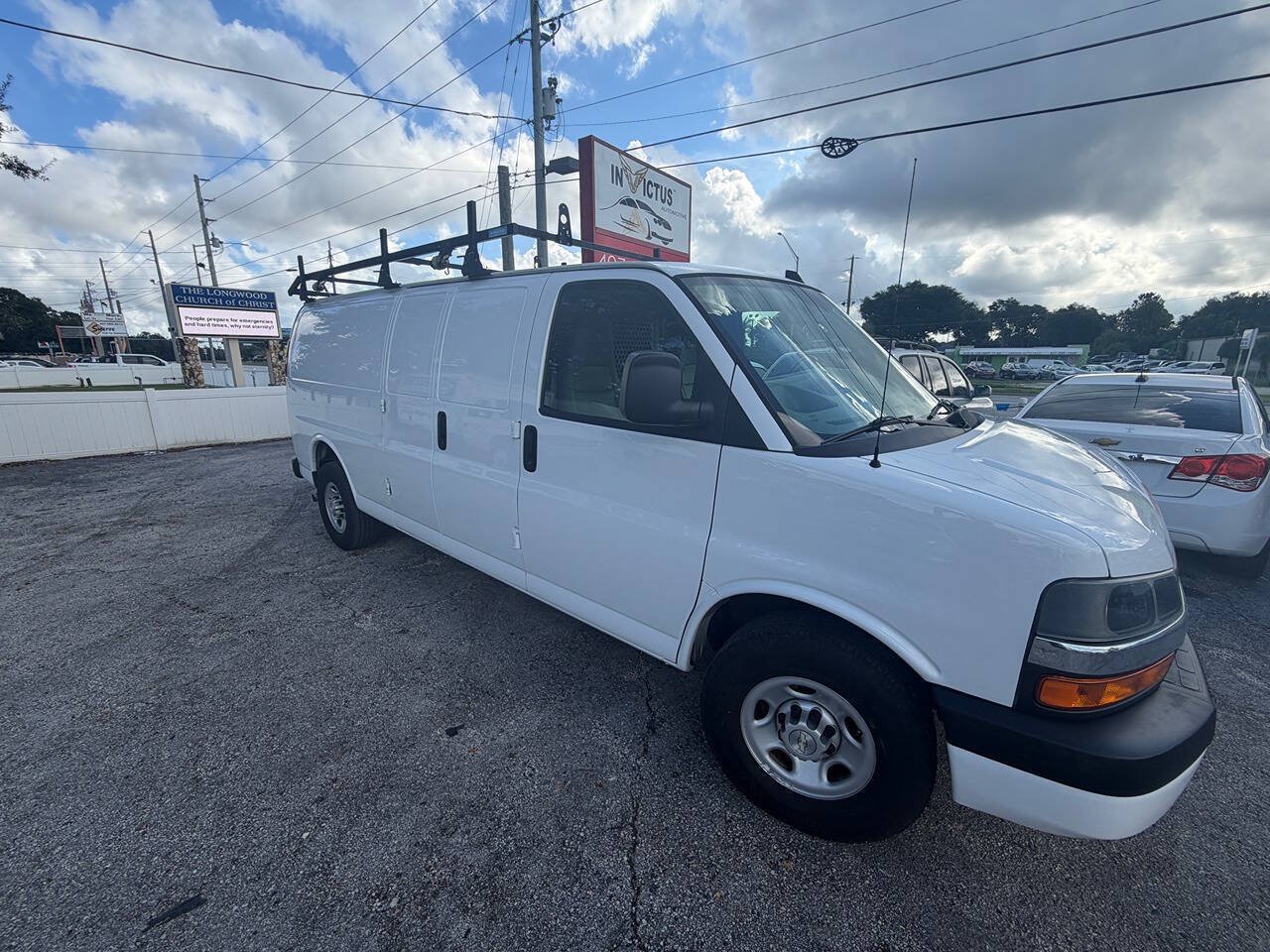 Used 2021 Chevrolet Express 2500 Extended w/ Driver Convenience Package RWD image 7