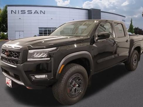 New 2026 Nissan Frontier PRO-4X w/ Pro Premium Package AWD/4WD image 6