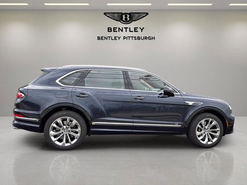 Certified 2022 Bentley Bentayga image 5