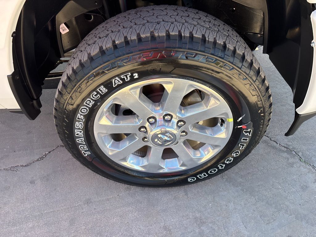 New 2026 RAM 2500 Laramie w/ Sport Appearance Package AWD/4WD image 12