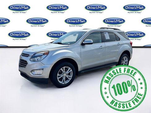 Used 2017 Chevrolet Equinox LT w/ Convenience Package AWD/4WD image 3
