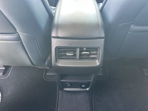 Used 2022 Ford Edge SEL w/ Sport Appearance Package AWD/4WD image 13