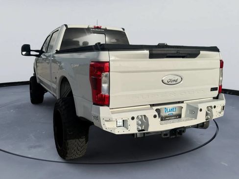 Used 2019 Ford F250 Lariat w/ Lariat Ultimate Package AWD/4WD image 5