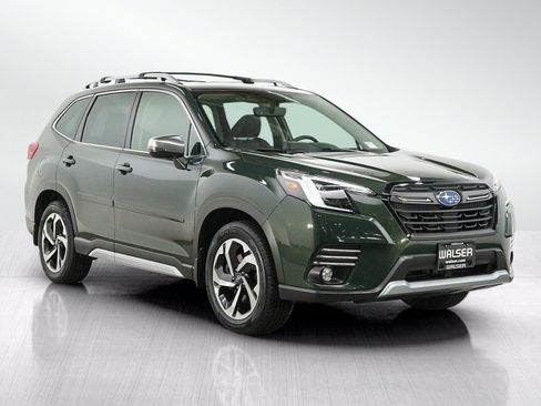 Used 2023 Subaru Forester Touring AWD/4WD image 7