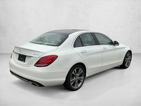Used 2016 Mercedes-Benz C 300 4MATIC Sedan image 5