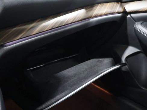 Used 2016 Nissan Maxima Platinum image 31