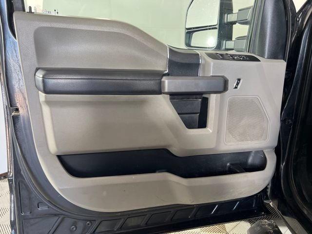 Used 2020 Ford F250 XLT AWD/4WD image 11
