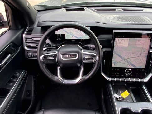 Used 2024 GMC Acadia Elevation w/ Luxury Package image 6