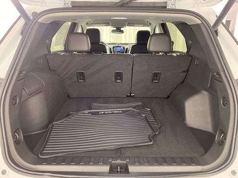 Used 2022 Chevrolet Equinox Premier image 25