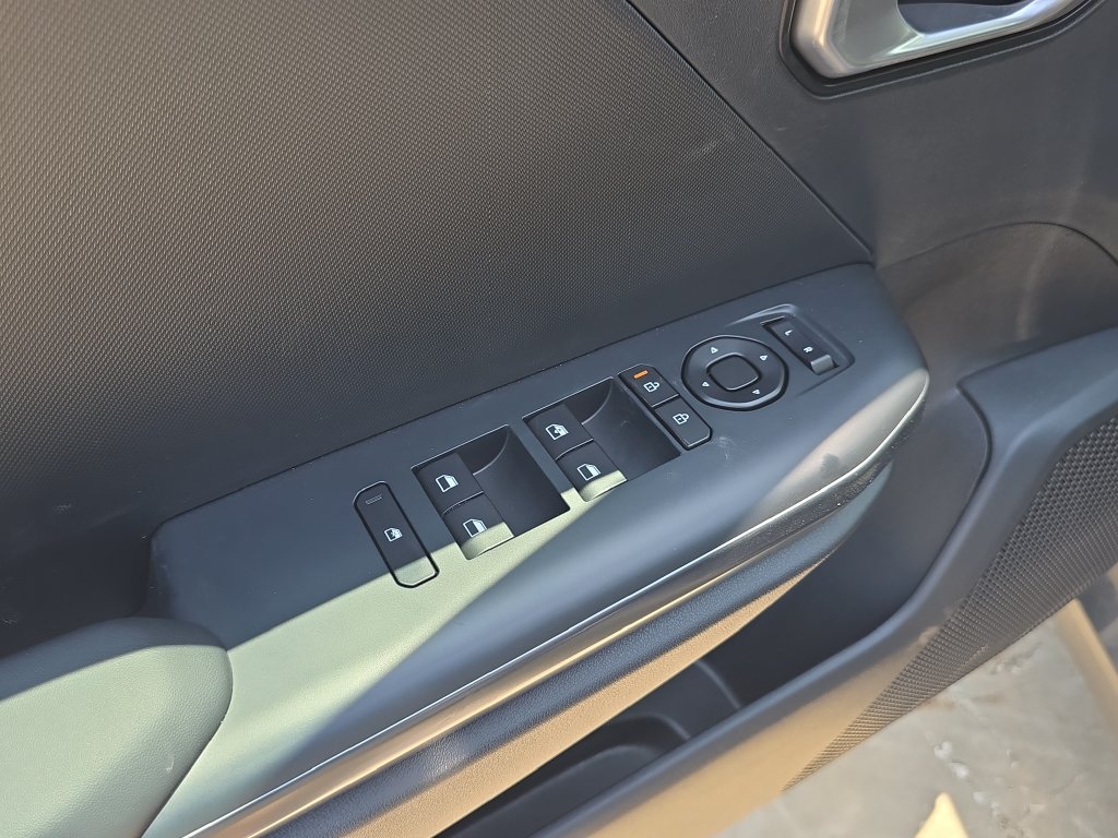 New 2026 Kia K4 FWD image 19