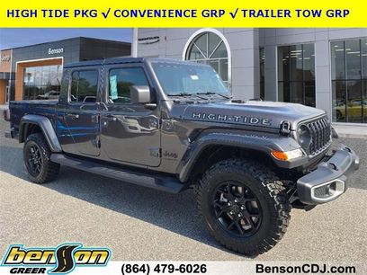 New 2025 Jeep Gladiator Sport