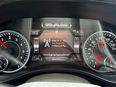 Used 2022 RAM 1500 Big Horn AWD/4WD image 13