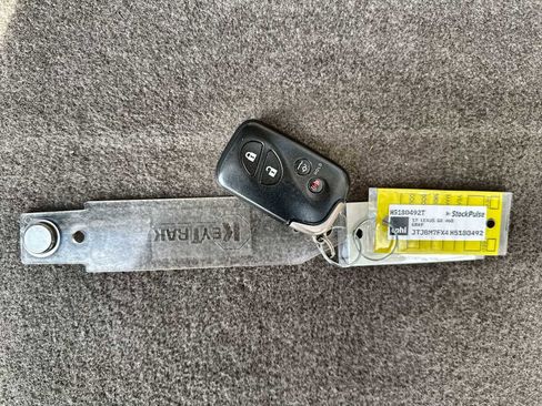 Used 2017 Lexus GX 460 Premium image 26