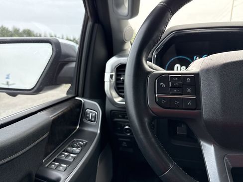 Used 2021 Ford F150 Lariat AWD/4WD image 16