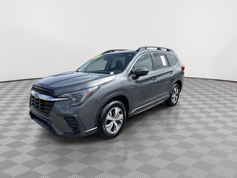 Used 2025 Subaru Ascent Premium AWD/4WD image 4