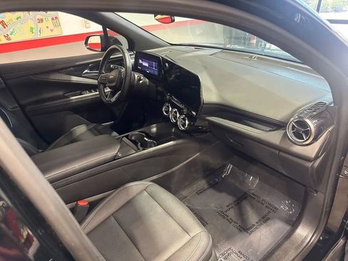 Used 2024 Chevrolet Blazer EV LT AWD/4WD image 66