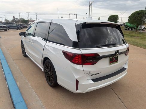 New 2026 Honda Odyssey Sport-L image 23