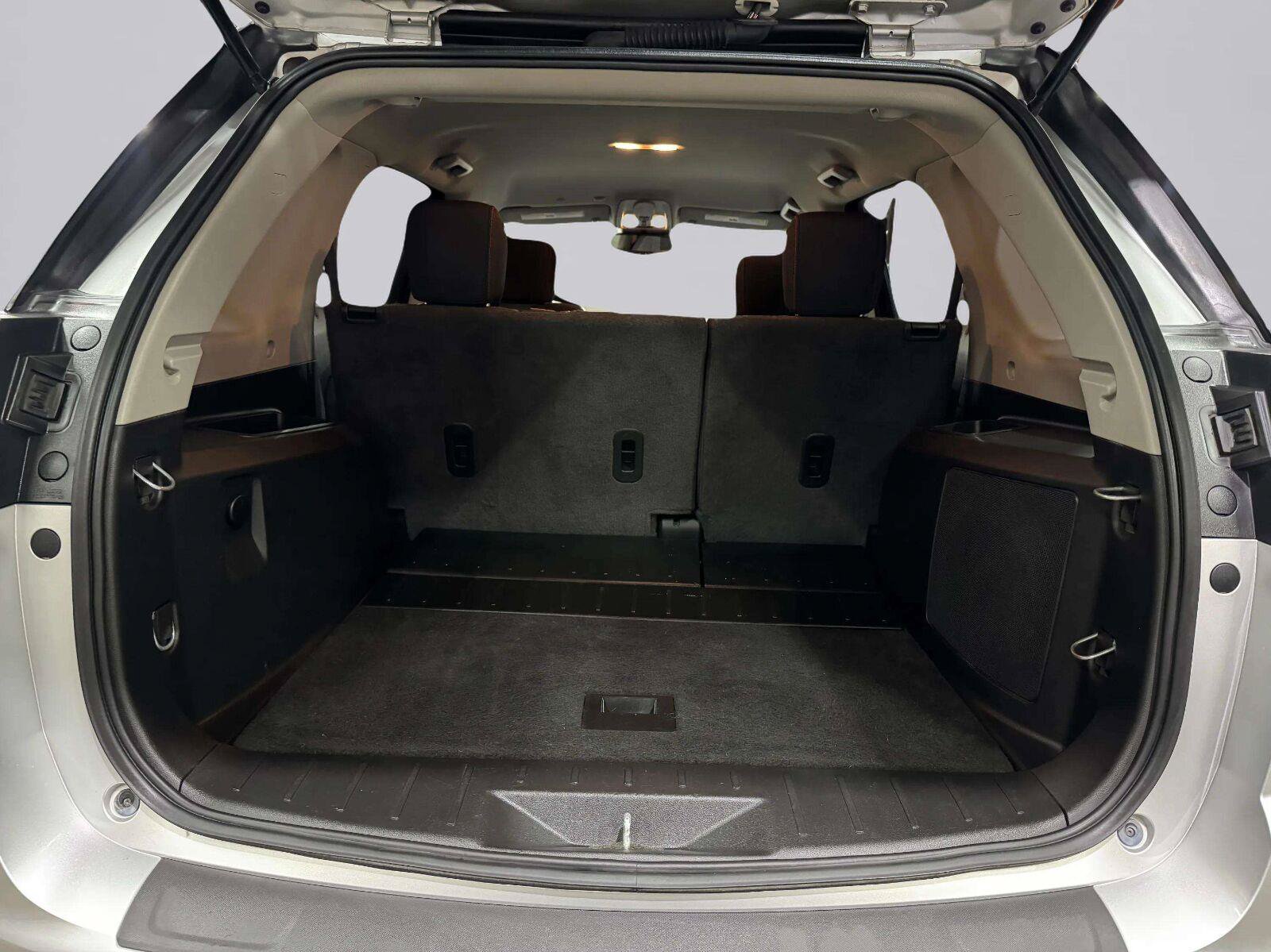 Used 2017 GMC Terrain SLE w/ Convenience Package FWD image 34