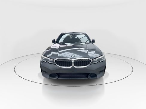 Used 2019 BMW 330i Sedan w/ Premium Package RWD image 3