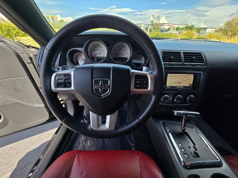 Used 2013 Dodge Challenger R/T RWD image 22