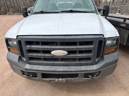 Used 2007 Ford F250 XL image 9