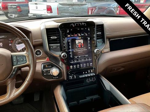 Used 2020 RAM 1500 Limited image 10