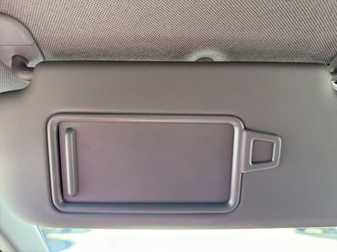 Used 2024 Hyundai Elantra SEL w/ Convenience Package image 23