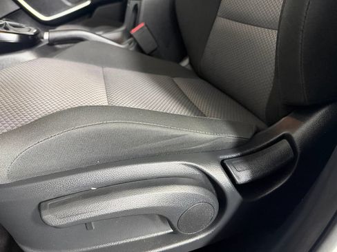 Used 2025 Kia Soul LX w/ LX Technology Package FWD image 22