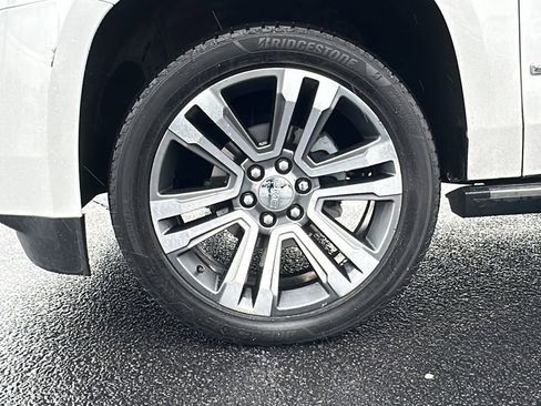 Used 2019 GMC Yukon Denali w/ Denali Ultimate Package image 14