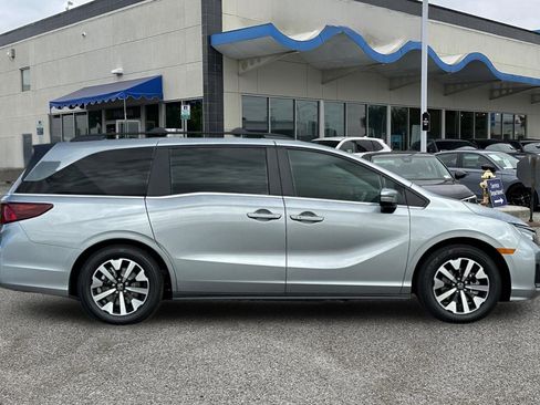 New 2026 Honda Odyssey EX-L image 7