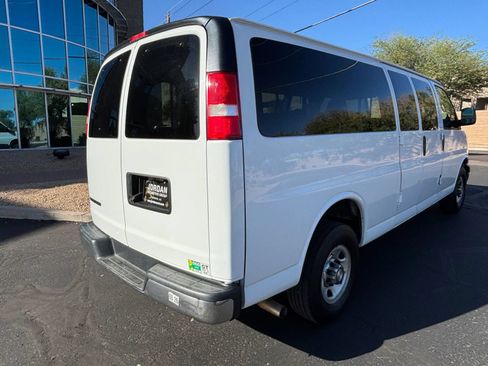 Used 2019 Chevrolet Express 3500 LT w/ LT Preferred Equipment Group RWD image 6